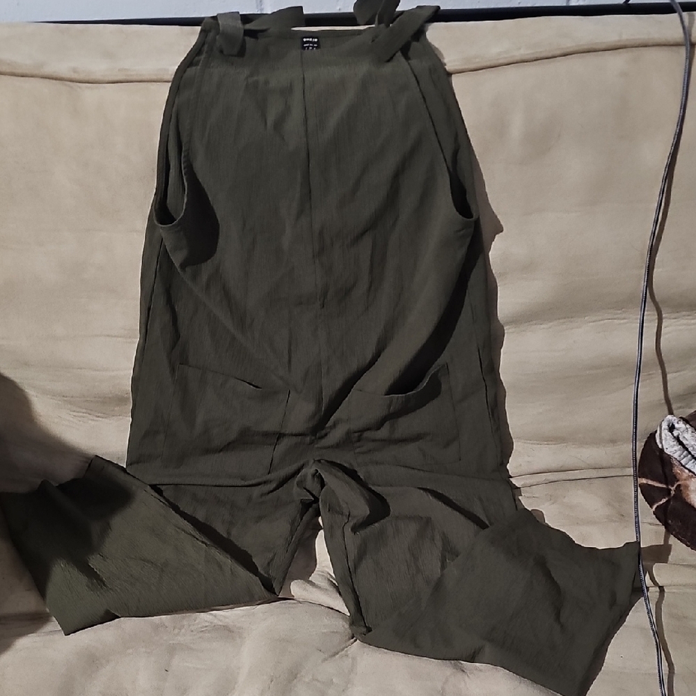 SHEIN Dark Green Jumpsuit Relaxed Fit Lightweight